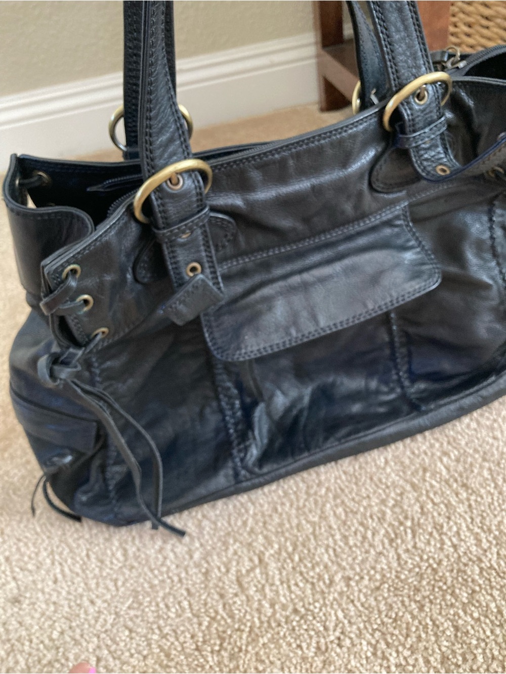NICOLI Black Leather Shoulder Bag with Gold Hardware